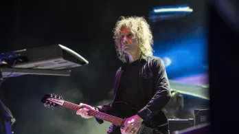 Falleció Perry Bamonte, guitarrista y teclista de The Cure, a los 65 años.