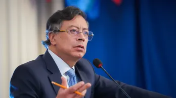 "Decreto de salario vital es ordenado por la constitución", presidente Petro luego de la suspensión por parte del Consejo de Estado