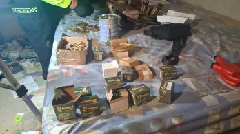 Desmantelan en Bogotá un taller con explosivos y armas del ELN.