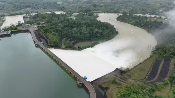 Gobierno logró que Represa de Urrá se comprometiera a reparar comunidades afectadas por inundaciones en Córdoba