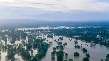 Presidente Petro anuncia envío de ayudas y exige a las EPS atención en territorio por inundaciones en Córdoba
