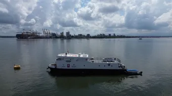 Buque hospital Benkos Biohó inicia operaciones en el Pacífico para ampliar atención en salud