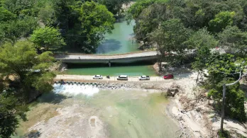 Gobierno instalará puente militar sobre el río Mendihuaca.