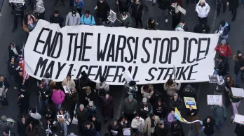 Marcha más grande en la historia de Estados Unidos contra Trump.