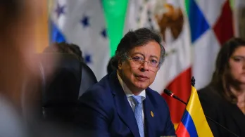 Petro pide cese al fuego inmediato en Foro CELAC - África.