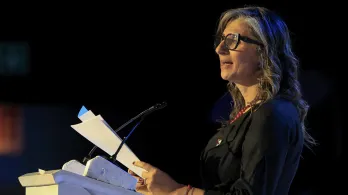 Relatora de la ONU apoya a Pedro Sánchez tras señalamientos de Trump por bases en España