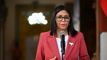 Delcy Rodríguez celebra el levantamiento de sanciones de EE.UU. como señal de normalización bilateral