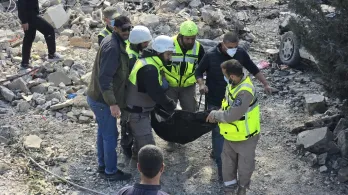  Sube a más de 300 el balance de muertos en Líbano por bombardeos israelíes del miércoles