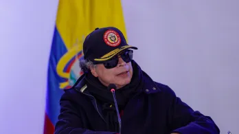 Noboa le está entregando la frontera a la mafia: Petro sobre Ecuador.