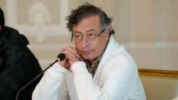 Petro denunciará penalmente presidente Ecuador Daniel Noboa