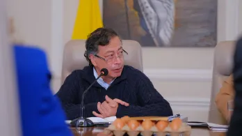 Petro respondió a Noboa, por supuesta incursión en Ecuador