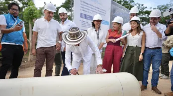 "Toda tierra de ciénagas es de la nación": presidente Petro.