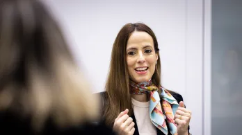 Más allá de las hormonas: la menopausia abre el camino a una medicina más precisa