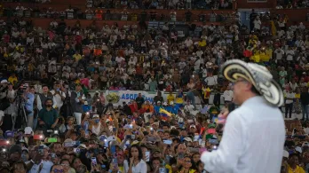 CEPR destaca reducción de la pobreza en el gobierno Petro