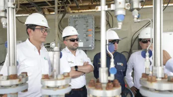 Colombia tendrá unidad flotante de regasificación en La Guajira