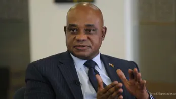 Luis Gilberto Murillo renuncia a su candidatura y se une a Cepeda