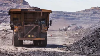 Exportación ilegal de oro: Petro propone reforma minera