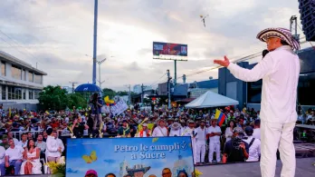  Presidente Petro defiende reformas sociales en Sincelejo