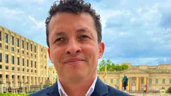 "Semana y Atlas Intel están violando la ley", Alejandro Toro ante posible desacato a medidas del CNE