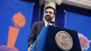 Nueva York congela precios de alquileres regulados