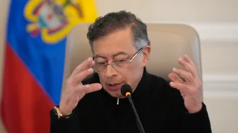 "Presento las bases comprobadas del posible fraude": presidente Petro revela nuevas denuncias sobre el software electoral