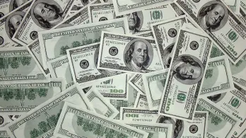 billetes de cien dólares