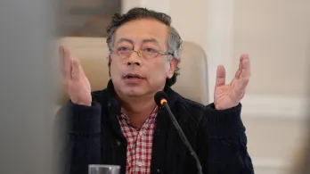 Petroleaks: Petro denuncia campaña financiada con dineros oscuros