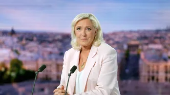 Marine Le Pen condenada a 15 meses por malversación