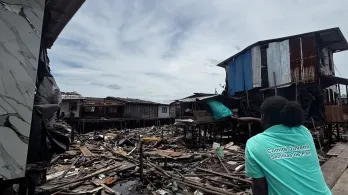 Hasta un año sin pagar: bancos anuncian alivios para damnificados por el terremoto