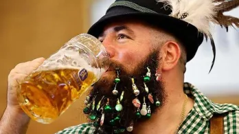 ¡Salud! Cerveza, música y tradición: arrancó el Oktoberfest 2026