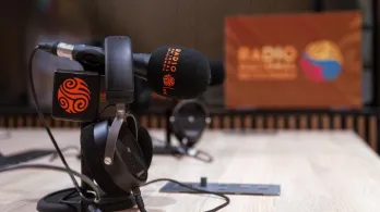 Inravisión, Sistema de Medios Públicos ordena cese de emisión de cuatro emisoras de paz que operaban clandestinamente