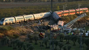 Al menos 68 muertos en el segundo accidente ferroviario grave este año en España
