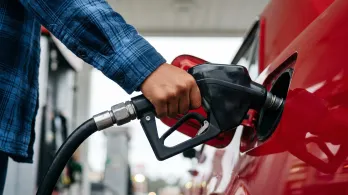 Gobierno Nacional revierte aumento de la gasolina para octubre