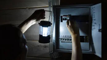 Colombia priorizara el consumo interno de energía para evitar un apagón eléctrico
