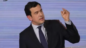 Estatuto antiterrorista más de 130 artículos, lista de organizaciones terroristas y ataque a sus finanzas