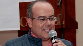Fiscalía imputa al expresentador Ricardo Orrego por presunta violencia de género
