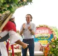 Federico Gutiérrez en la Feria de las flores