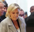 Marine Le Pen en una corte francesa