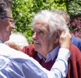 Gustavo Petro condecora a Pepe Mujica con la Cruz de Boyacá 