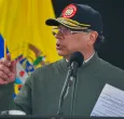 El presidente dio inicio a la entrega de armas por parte de los Comandos del Sur. / Foto: Presidencia de la República.