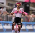 El ecuatoriano Richard Carapaz se quedó con la etapa 11 del Giro de Italia