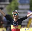 Tim Wellens se quedó con la etapa 15 del Tour y completó el trébol en las tres grandes