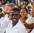 grupo de jovenes estudiantes afro reunidos en un encuentro 