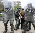 Policía no podrá disparar para defender bienes materiales, solo para salvar vidas