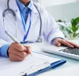 EPS no pueden retrasar tratamientos médicos: Corte Constitucional