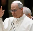 El papa León XIV evoluciona favorablemente tras cirugía; su visita por Suramérica se mantiene.