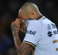 Dani-Alves-Pumas-le-rescinde-el-contrato-de-manera-inmediata.jpg
