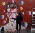Mural-homenaje-a-David-Bowie-AFP.jpg