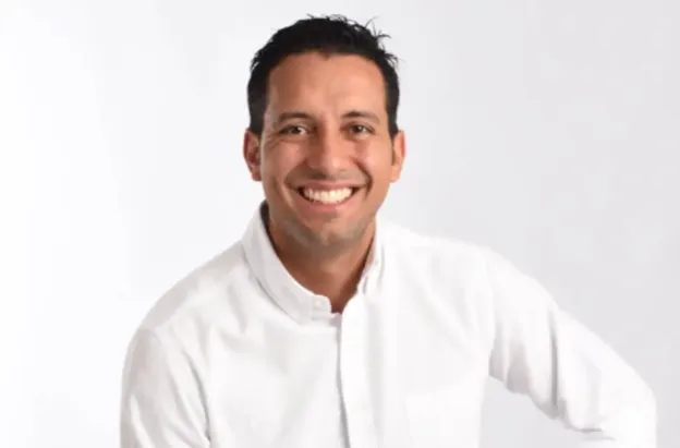 Julián López asume la presidencia de la Cámara de Representantes