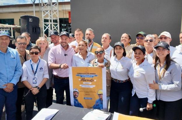 Firma de Memorando Marmato.